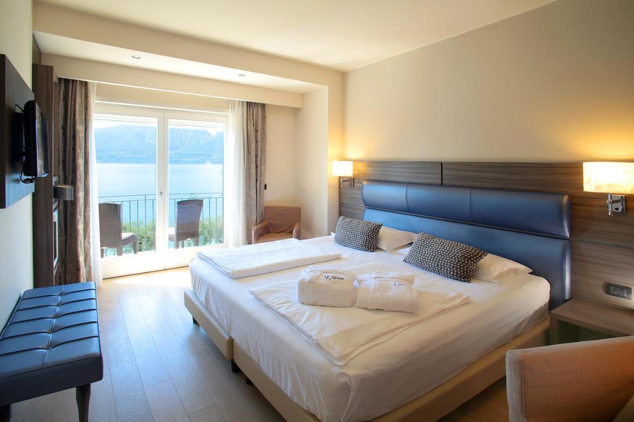 Hotel Galvani ตอร์รีเดลเบนาโก ภายนอก รูปภาพ