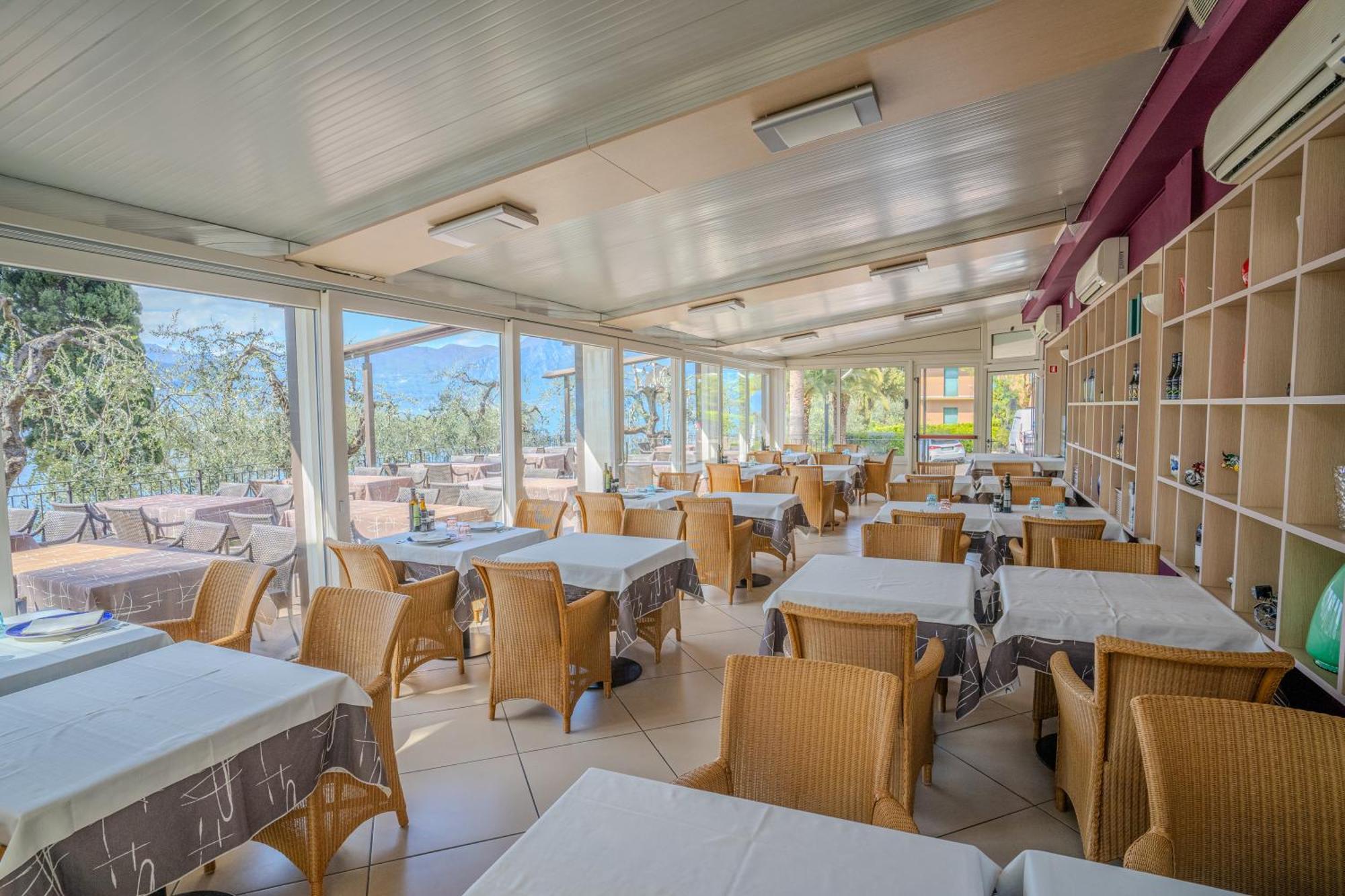 Hotel Galvani ตอร์รีเดลเบนาโก ภายนอก รูปภาพ